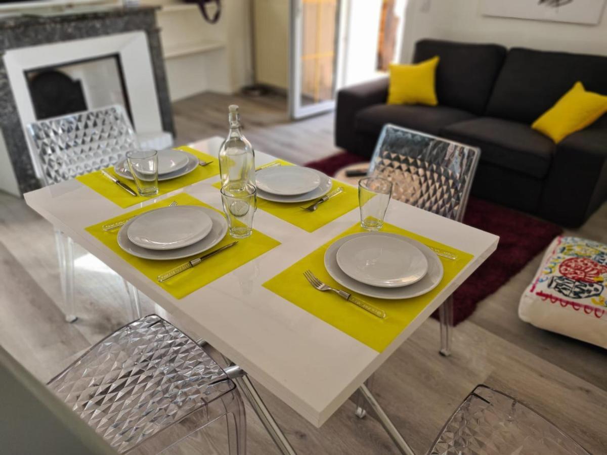 Maison Charme avec Terrasse hypercentre, très calme Joigny Extérieur photo